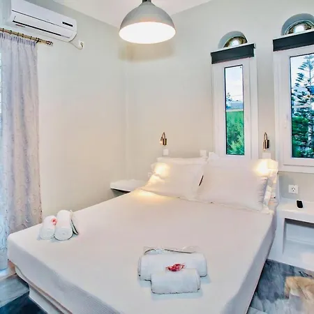 Cozy Apartment Tinos